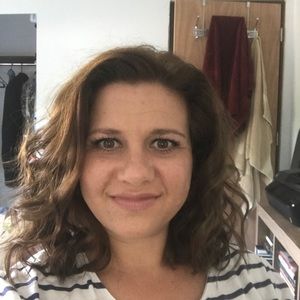 Meet your Posher, Janelle